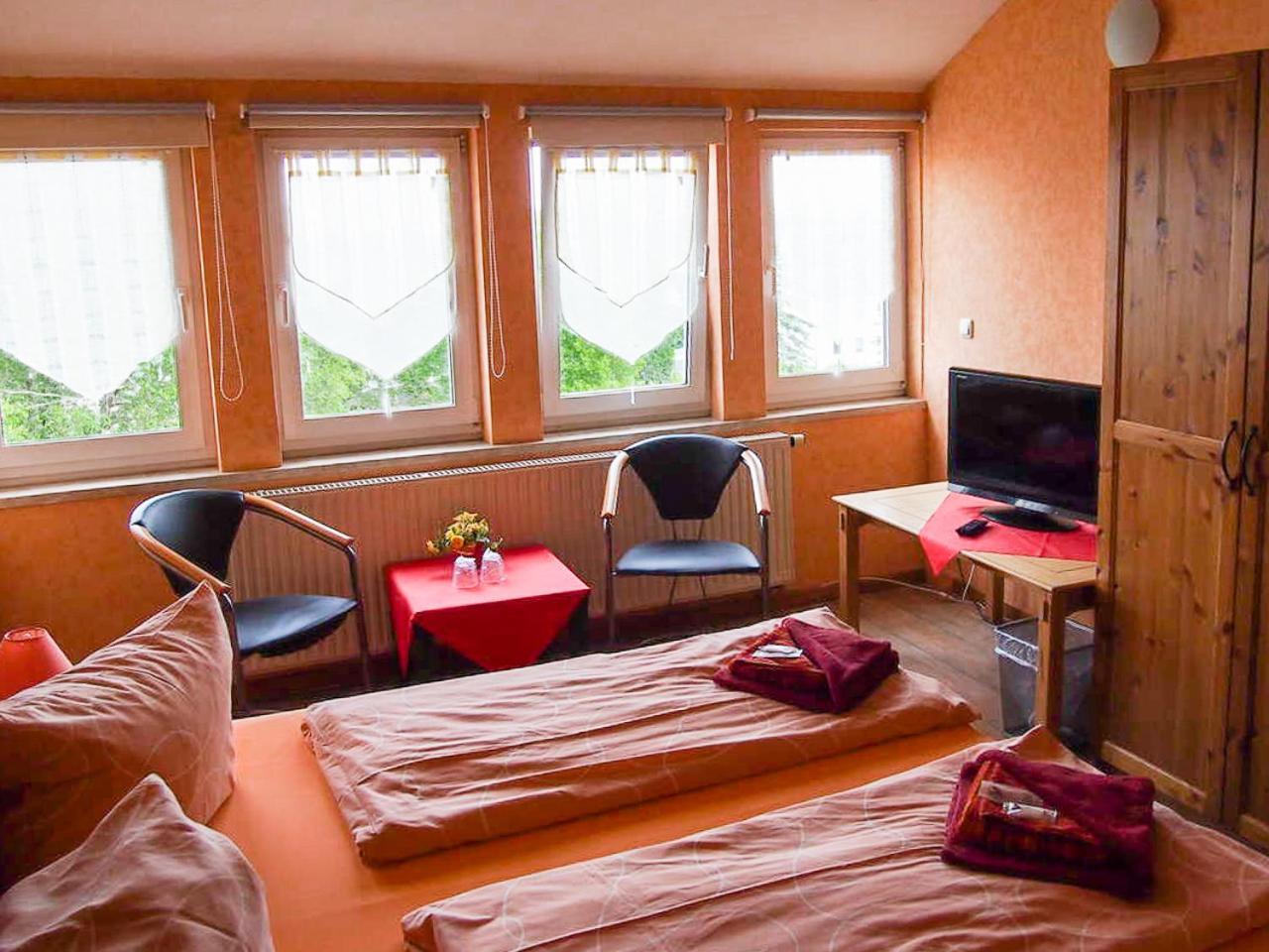 Pension Haus Saarland Oberhof  Extérieur photo